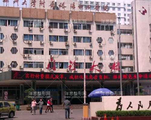 宝宝语言发展里程碑：从咿呀学语到清晰表达