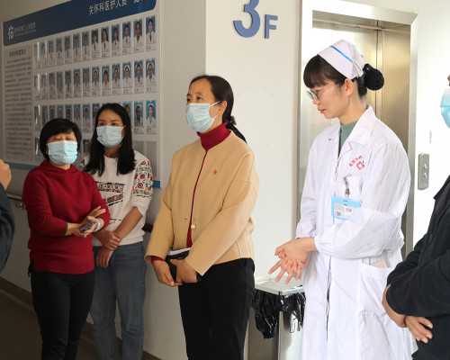 宝宝指甲长“倒刺”的饮食调理与水果选择